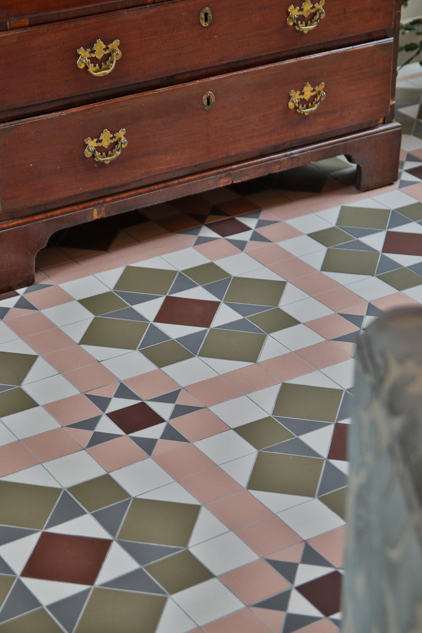 Victorian Floor Tiles - Area Patterns - By European Heritage