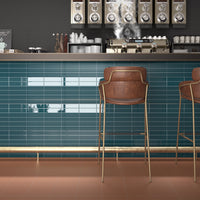 Manuva Teal Point Gloss