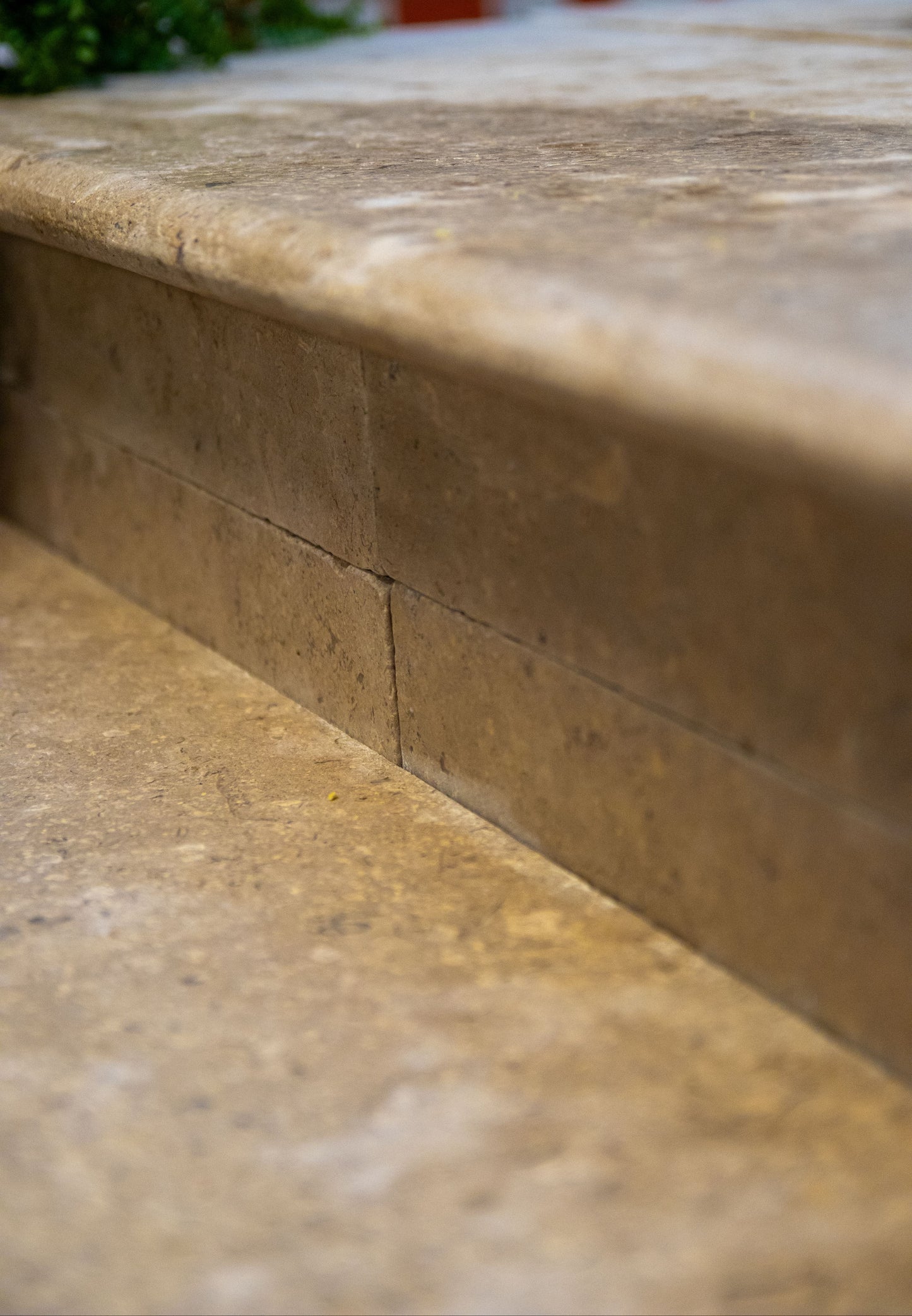 Selborne Limestone Bullnose Step Tumbled & Etched Finish With Rain Drip