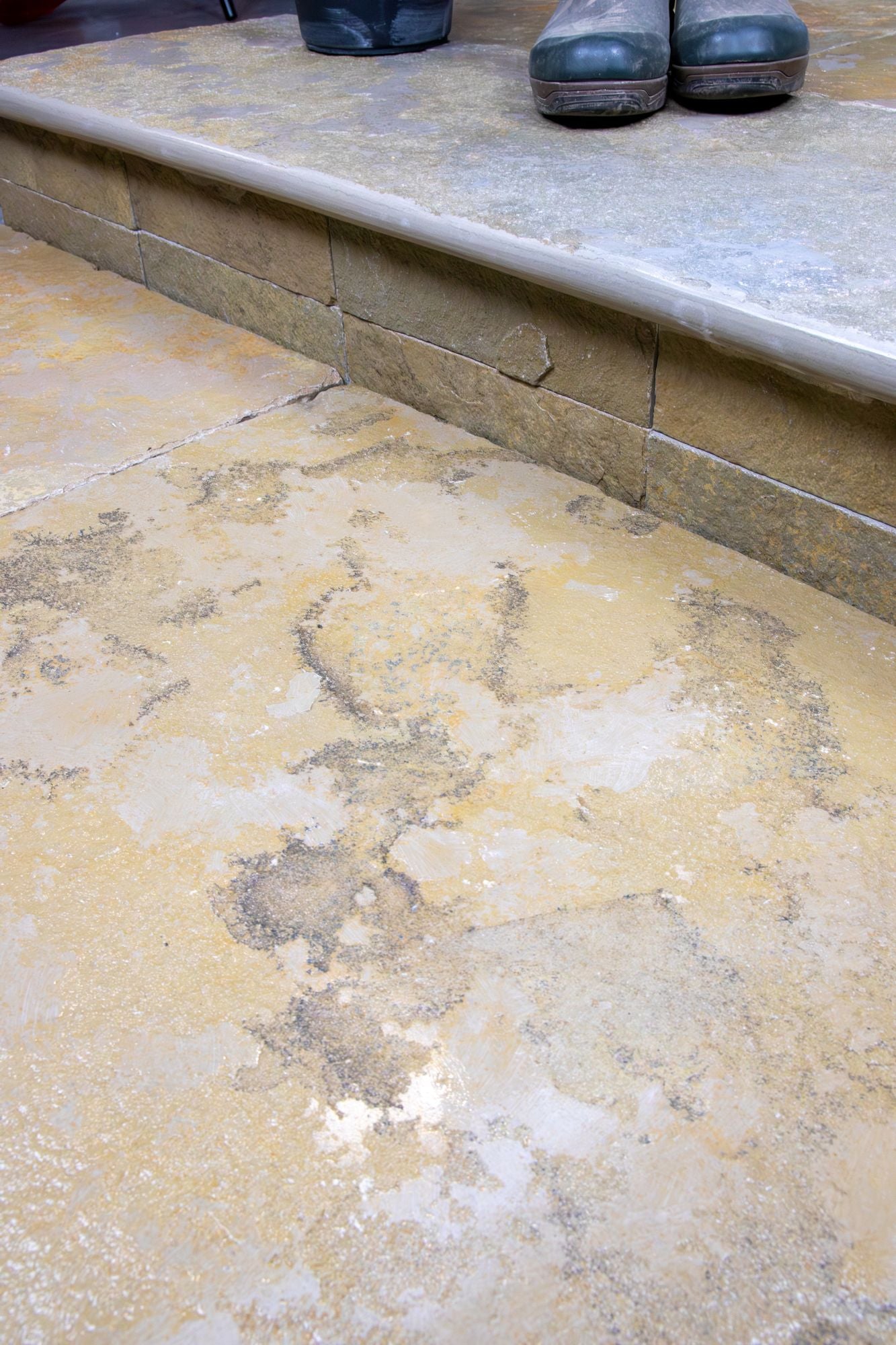 Elkstone Yellow Worn & Tumbled