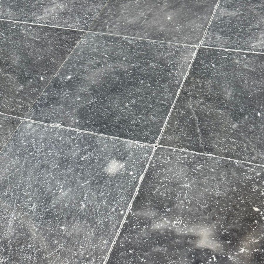 Nero Gris Marble Tumbled