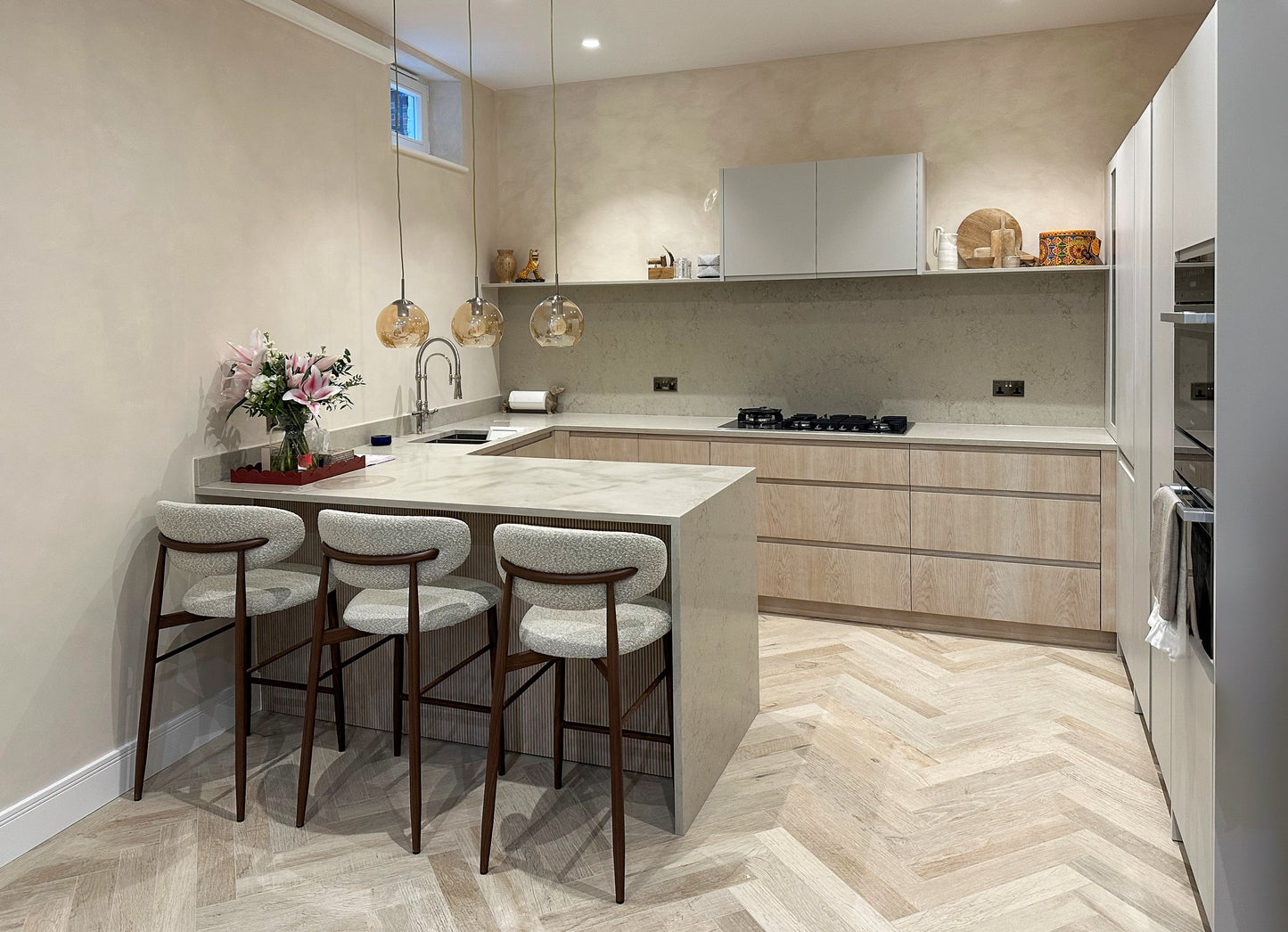 Ostuni Wood Pale Herringbone