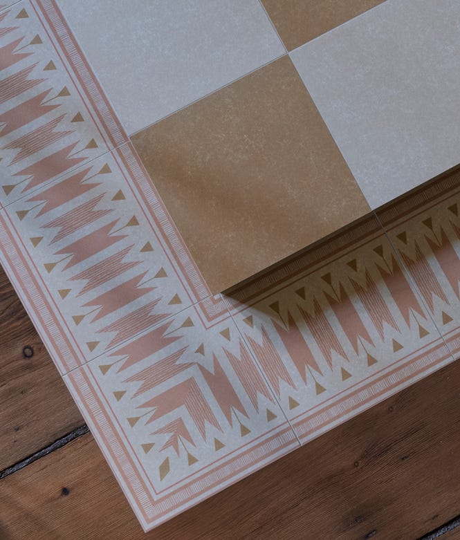 Aventuras Porcelain Ziggy Border Terracotta 