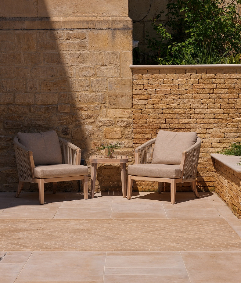 buscot-limestone-tumbled-&-etched-finish