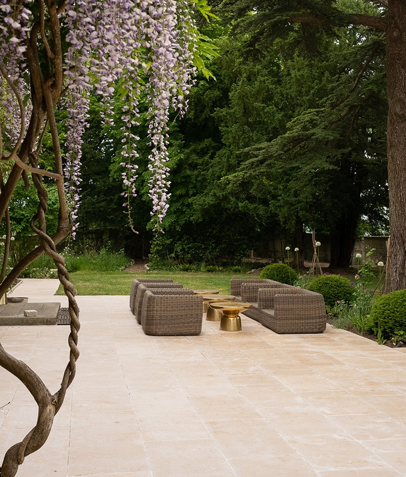buscot-limestone-paving-tumbled-&-etched-finish