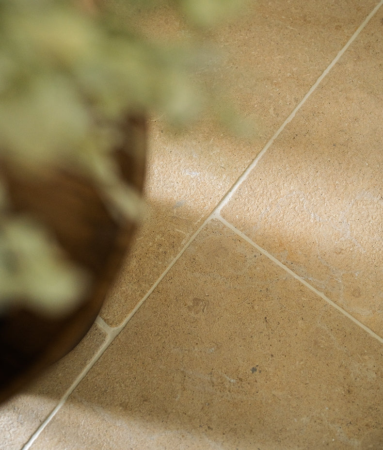 buscot-limestone-tumbled-&-etched-finish