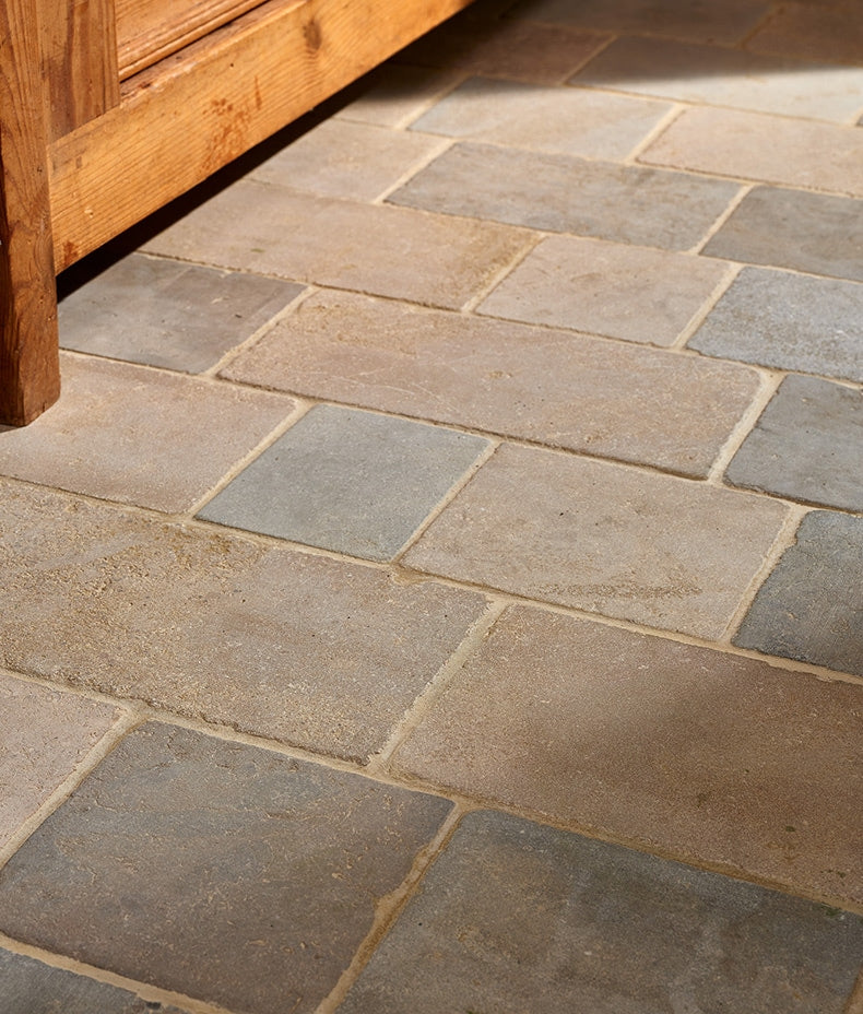 castilan-cobbles-tumbled-finish