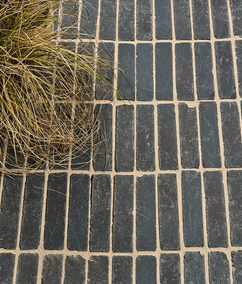 flanders-charcoal-tumbled-finish
