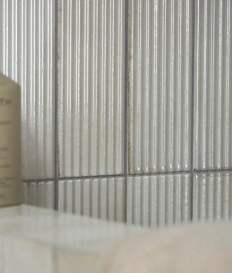 fontenay-pleated-gloss-finish