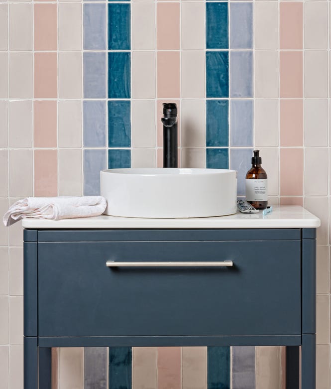 Seaton White Sands Crackle Glaze Finish