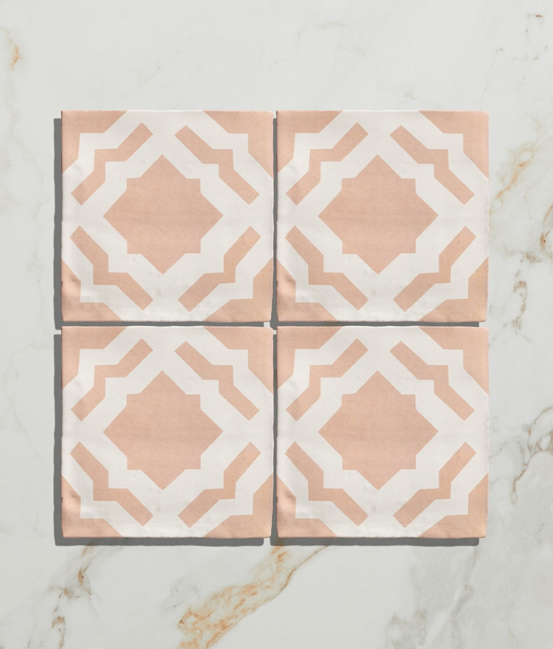 studio-cassius-pink-gloss-finish