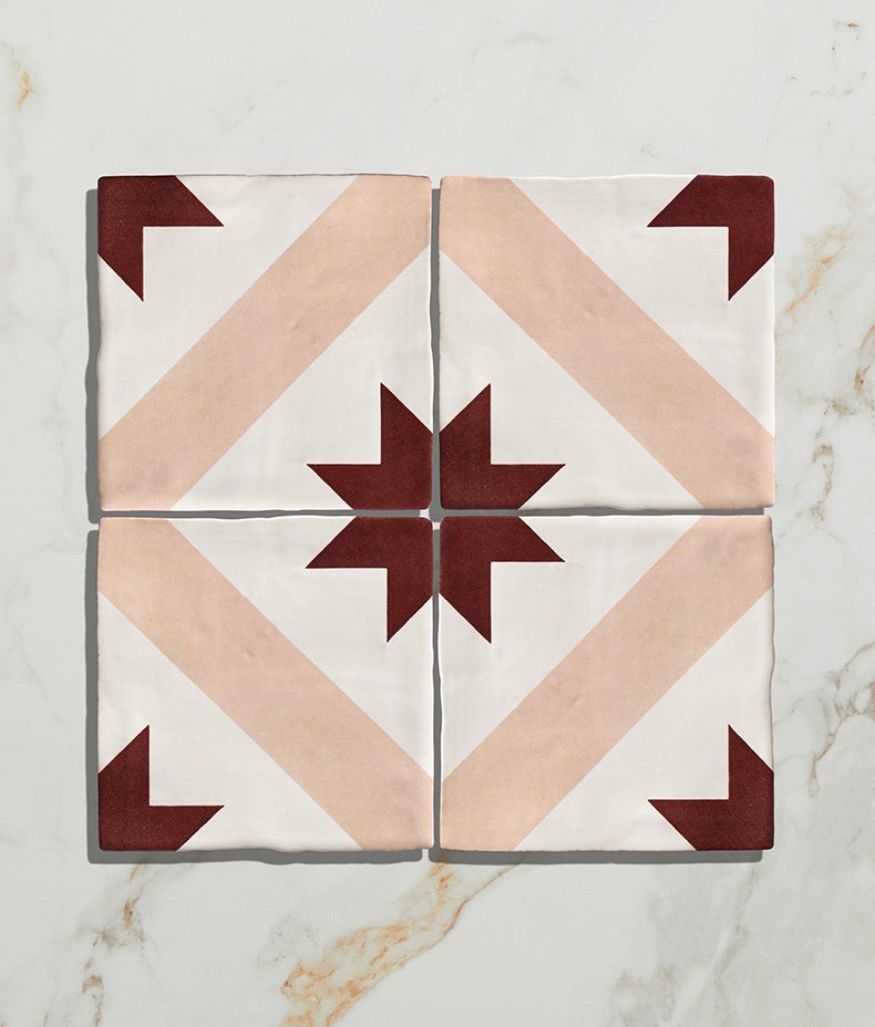 studio-etoile-red-star-gloss-finish
