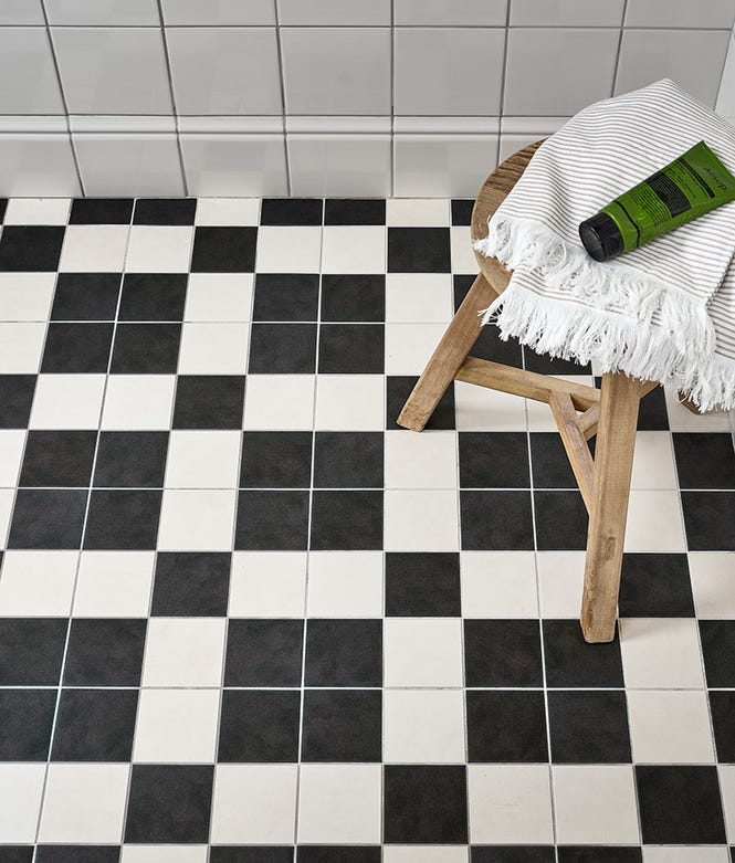 Victorian Style Cotton White Classic Skirting
