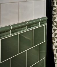 Victorian Style Cabbage Green Crackle Glaze Dado