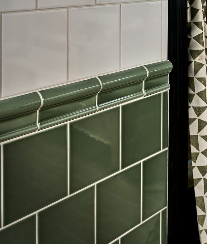 Victorian Style Cabbage Green Crackle Glaze Dado
