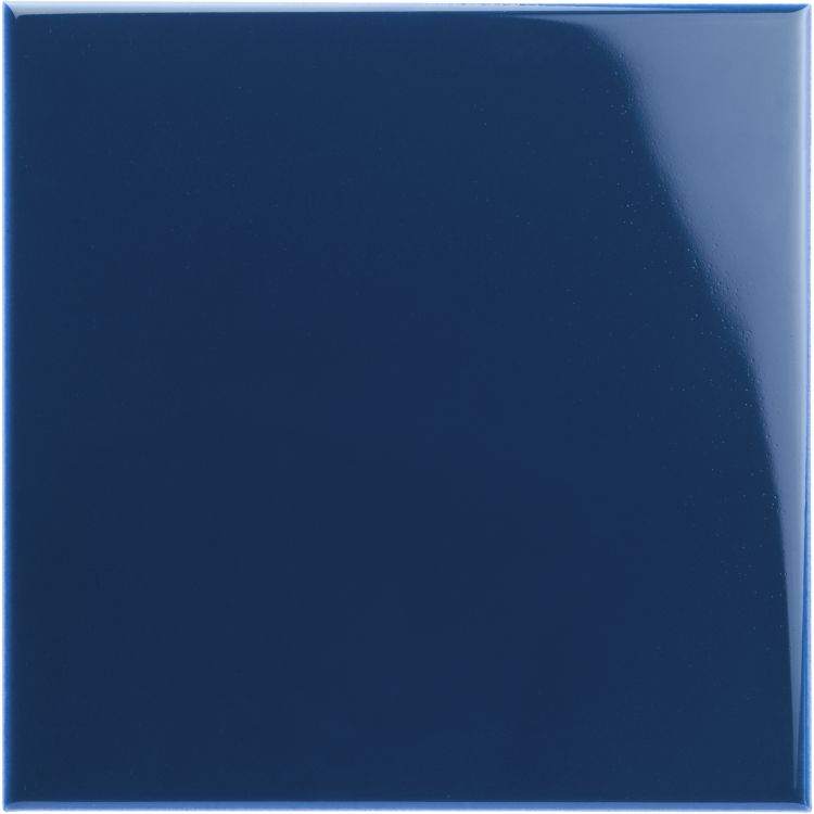 Artworks Field Tile