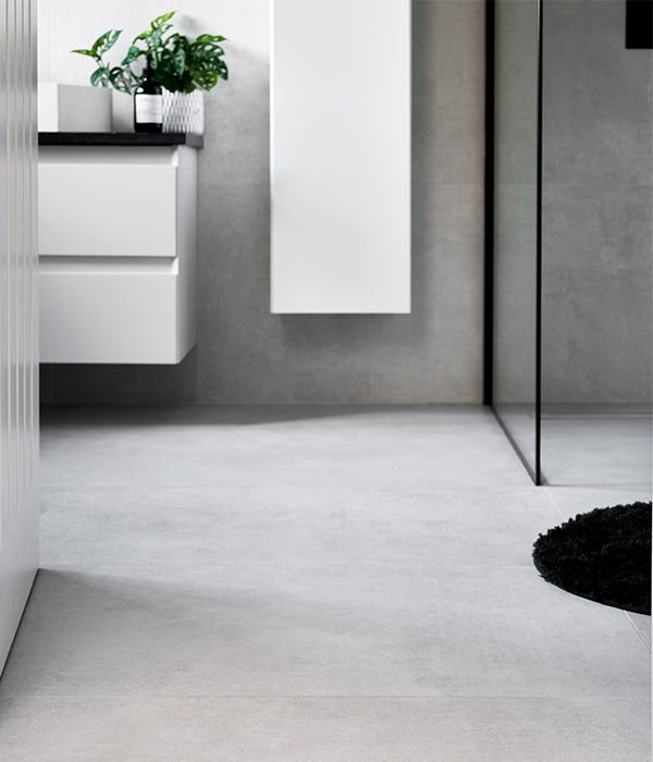 Louvre Porcelain Blanc